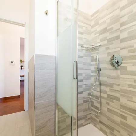 דירה Sala By Interhome *